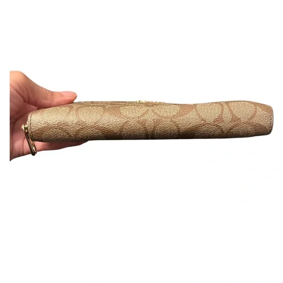 Coach Red/Wine Signature Coates Canvas Zip Wallet - Picture 7 of 13